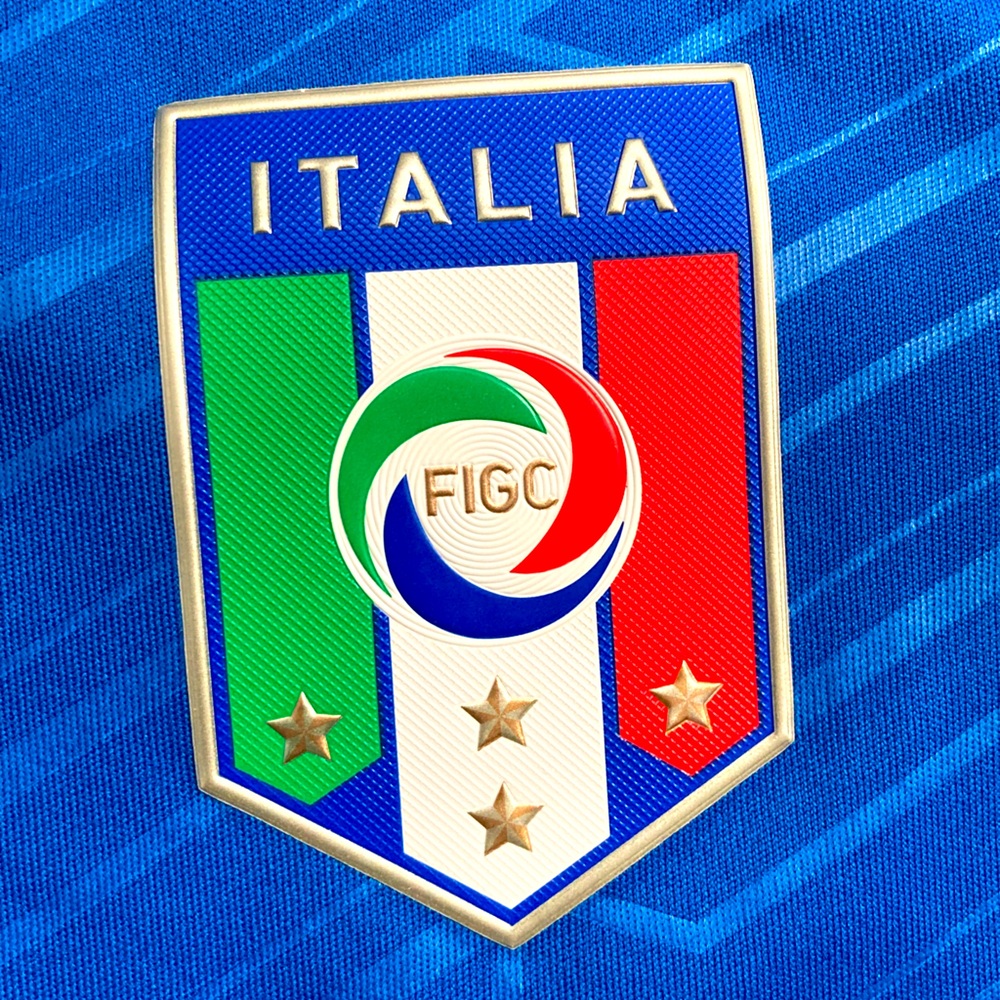 Puma Italia Soccer Kit (Italy futbol Jersey)
